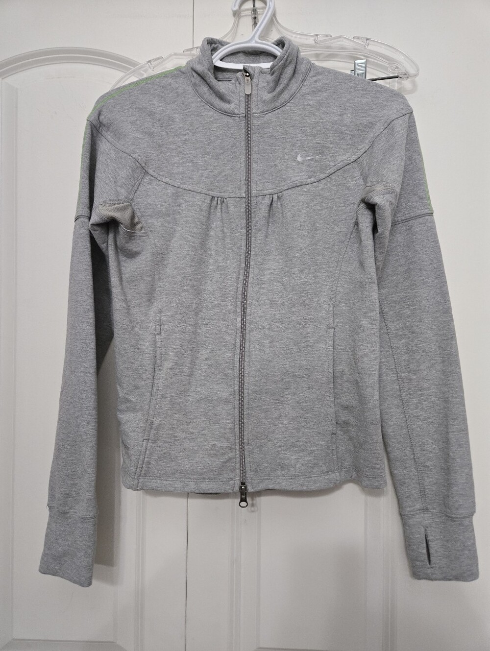 Nike Light Gray Full-Zip Women's Utility Jacket